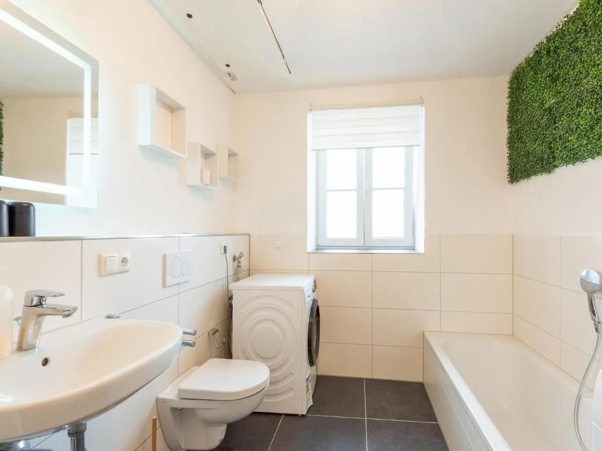 Apartment With Terrace In An Ideal Location Haunsheim 0*,